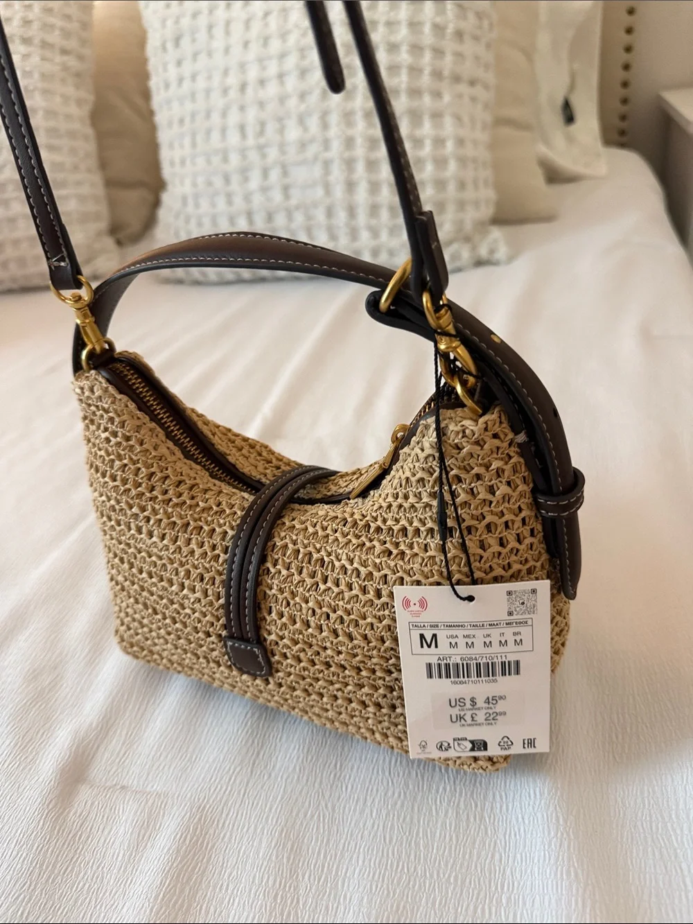 Zara Straw Shoulder Bag with Dark Brown Trim - Picture 3 of 3